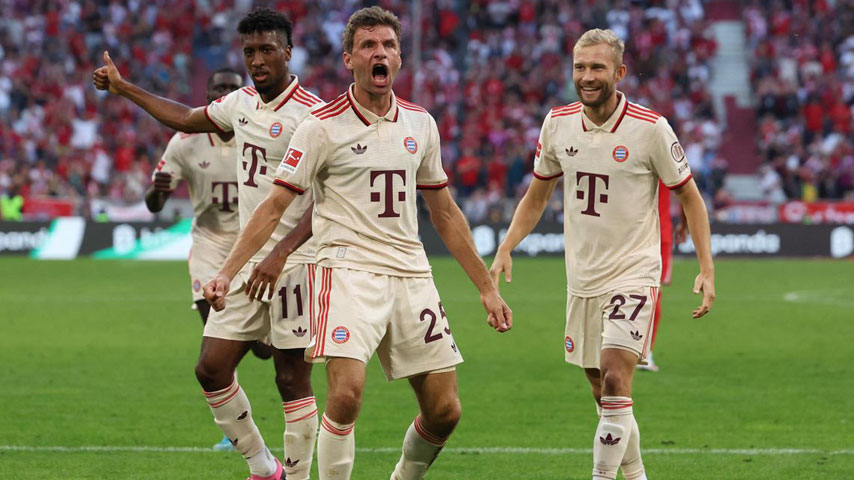 บุนเดิสลีกา : FC Bayern München VS SC Freiburg