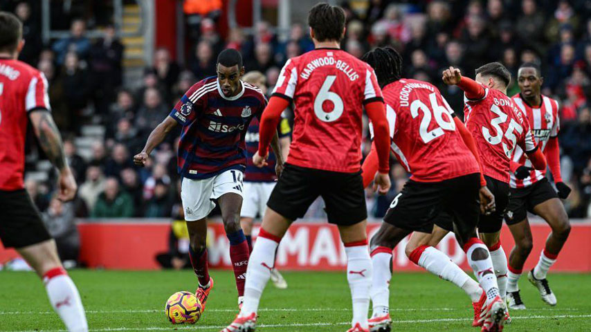 พรีเมียร์ลีกอังกฤษ : เซาแธมป์ตัน VS นิวคาสเซิ่ล ยูไนเต็ด